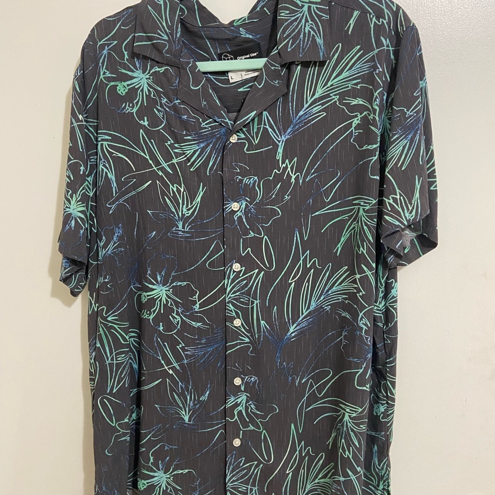 Original Use Black and Green Casual Button Down Shirt